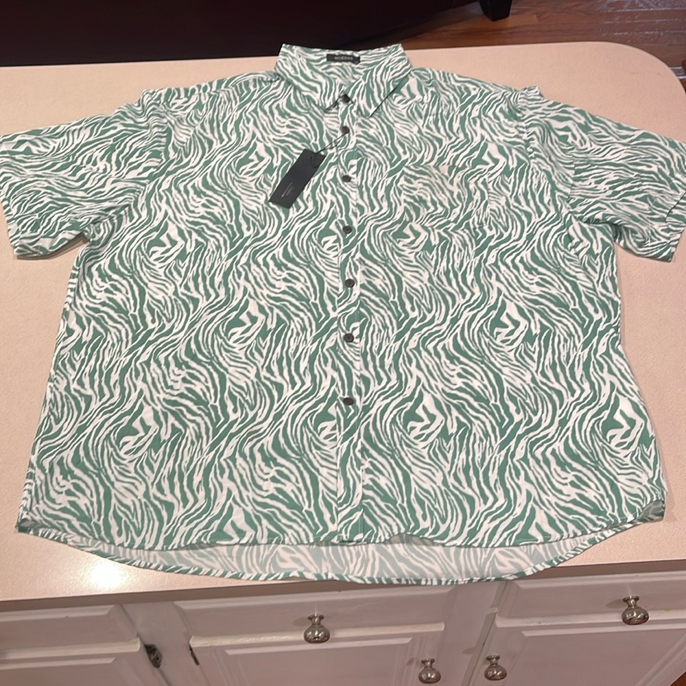 McEdar casual Short XL NWT